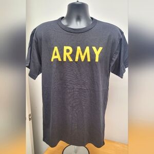 SEND OFFERS NWT  Army T-shirt